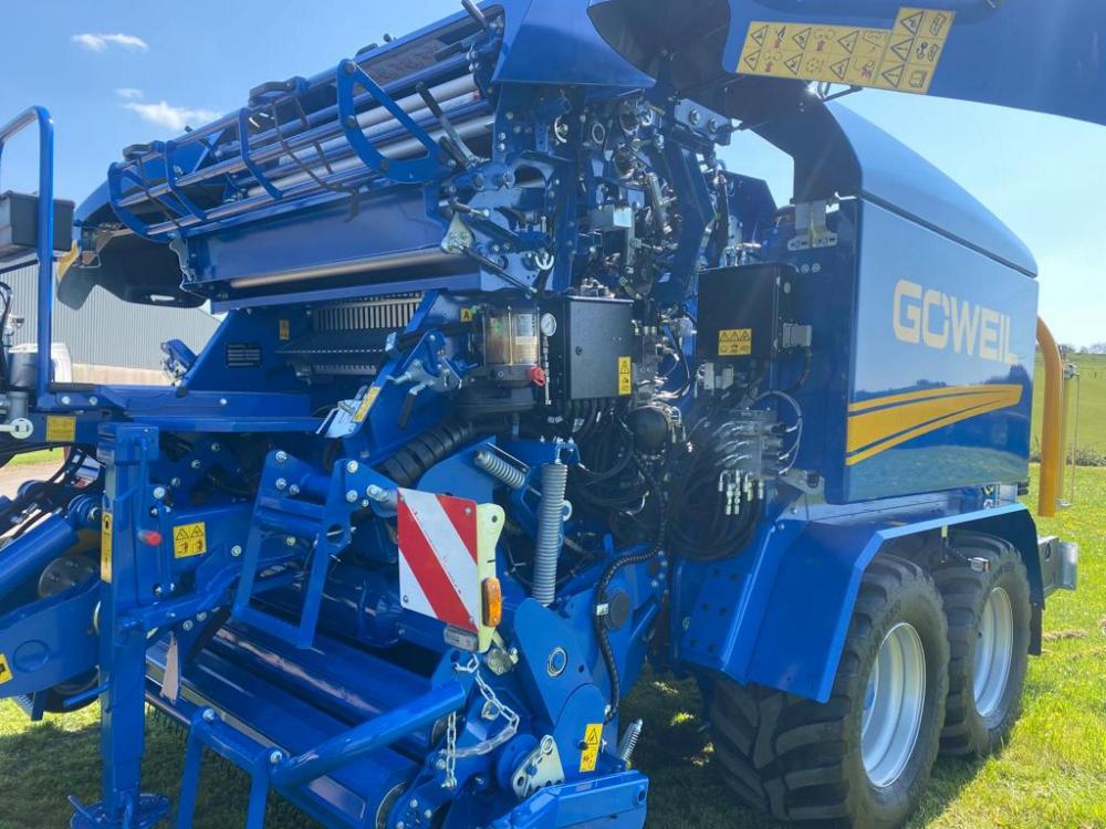 Göweil G1 F125 KOMBIBaler wrapper combination of 2022 for sale -  Agriaffaires Canada