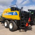 New Holland BB940A