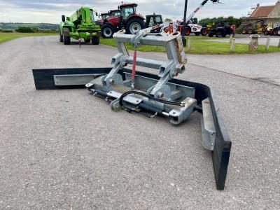 Yard Scraper Hydraulic